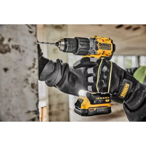 DeWALT DCD805NT-XJ fúrógép 2000 RPM 1,34 kg
