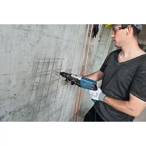 Bosch GBH 2-28 F Professional 880 W 900 RPM SDS Plus