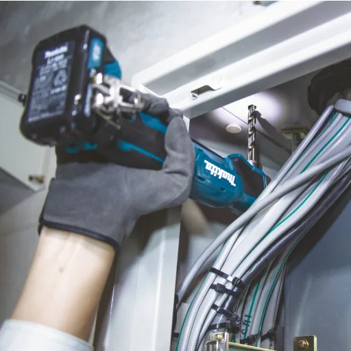 Makita DA332DSYJ fúrógép 1100 RPM 1,3 kg Fekete, Kék