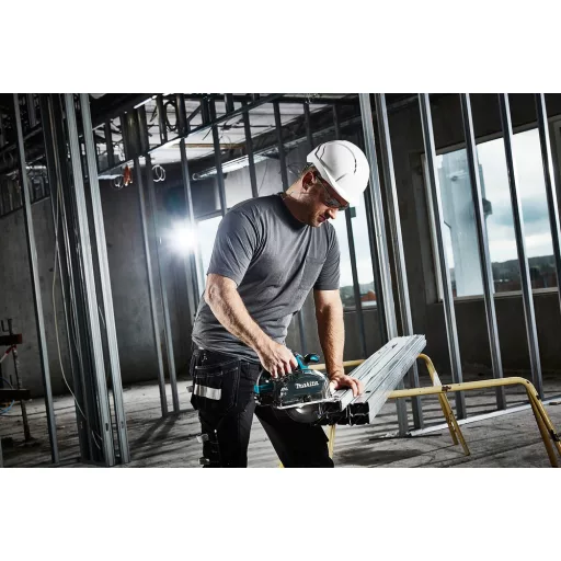 Makita DCS553Z hordozható körfűrész 15 cm Fekete, Kék 4200 RPM
