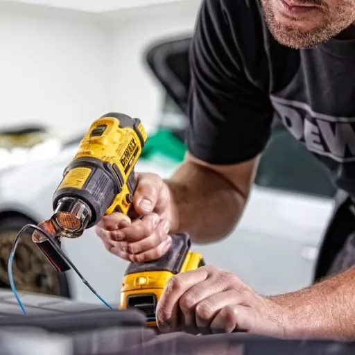 DeWALT DCE530N-XJ hőpisztoly Hőlégpuska 190 liter per perc 530 °C Sárga