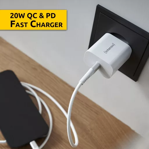 Intenso POWER ADAPTER USB-C/7802012 Univerzális Fehér Váltakozó áram Gyorstöltés Beltéri