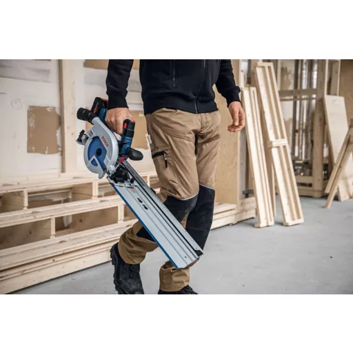 Bosch GKS 18V-57-2 GX 16,5 cm Fekete, Kék 5000 RPM