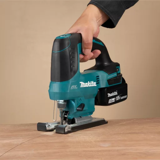 Makita DJV184Z elektromos szúrófűrész 3000 spm 2,4 kg