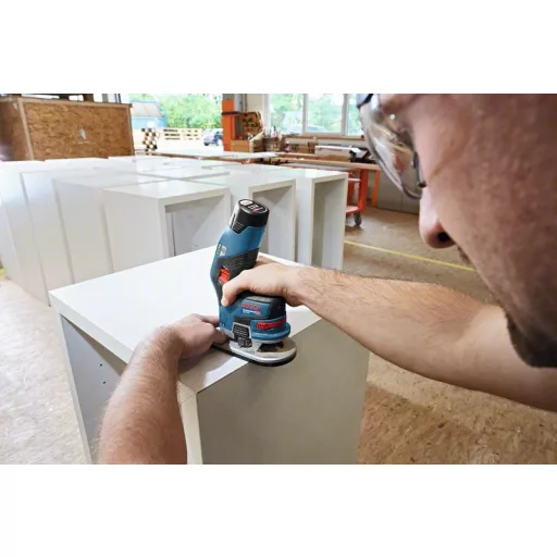 Bosch GKF 12V-8 Professional 13000 RPM Fekete, Kék, Vörös