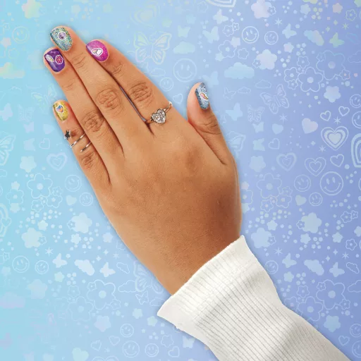 Cool Maker Go Glam Foil Nails