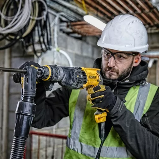 DeWALT D25134K-QS fúrókalapács 800 W Kulcsnélküli