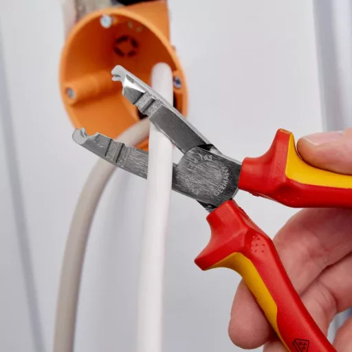 Knipex 13 46 165 csupaszoló Vörös, Sárga