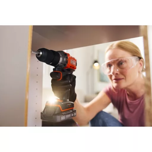 Black & Decker BCD383D1XK-QW fúrógép Narancssárga