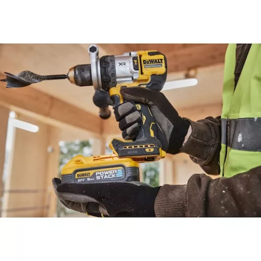 DeWALT DCD1007NT-XJ fúrógép 2250 RPM Kulcsnélküli 1,85 kg Fekete, Sárga