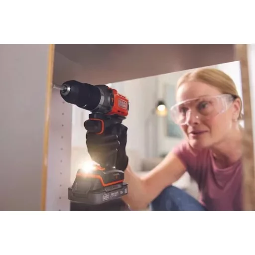 18V BCD383D2TA BLACK+DECKER drill/driver