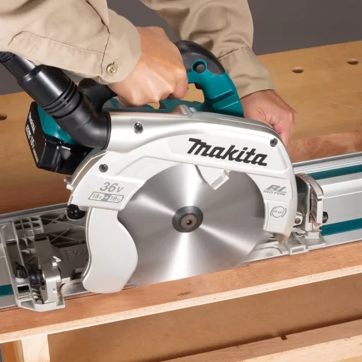 Makita DHS900Z hordozható körfűrész 23,5 cm Kék, Szürke 4500 RPM