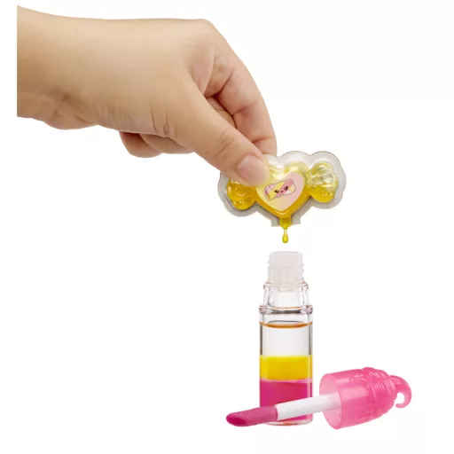 MGA Entertainment Yummiland Mystery Lip Gloss Doll - Mila Mallows