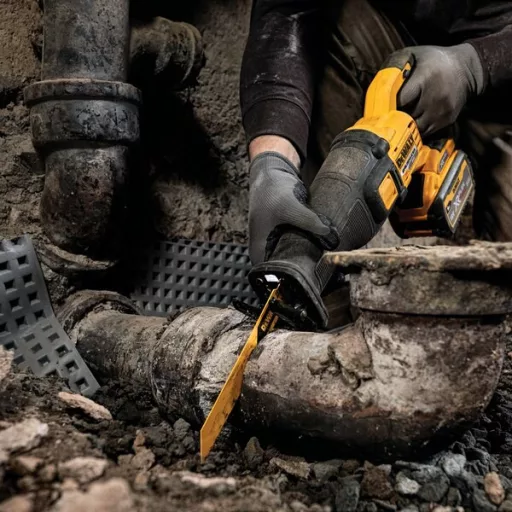 DeWALT DCS389NT szablyafűrész 3000 spm Sárga