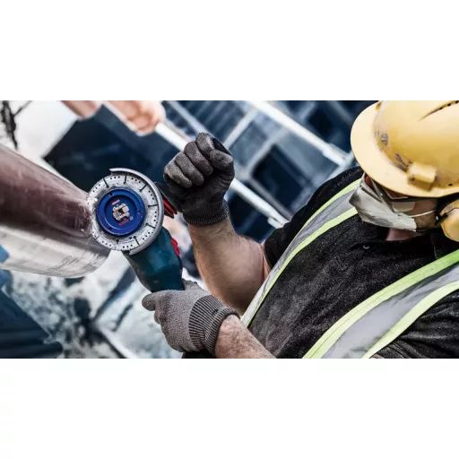 Bosch 2 608 901 392 köszörülő és csiszoló eszköz forgószerszámhoz Vágókorong