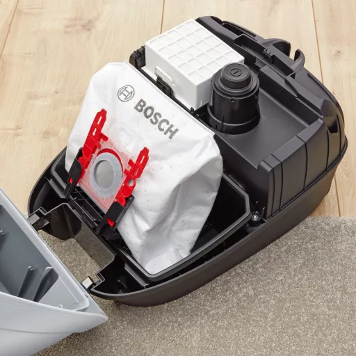 Bosch Serie 6 BGB6X330 porszívó 4 L Henger alakú vákuum Száraz 600 W Porzsák
