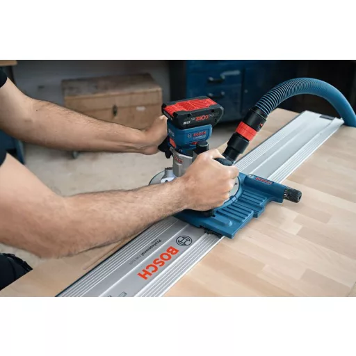 Bosch GKF 18V-8 Fekete, Kék 30000 RPM