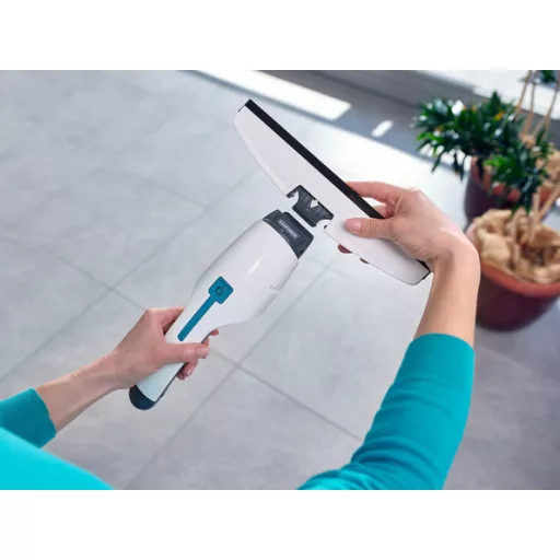 Leifheit 51030 elektromos ablaktisztító Fehér