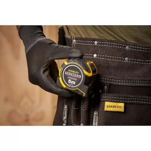 Stanley XTHT0-33671 mérőszalag 5 M Fekete, Sárga