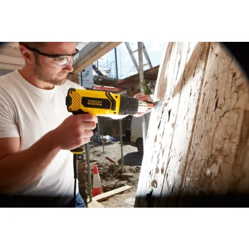 Stanley FME670K Hőlégpuska 550 liter per perc 600 °C 2000 W Fekete, Sárga
