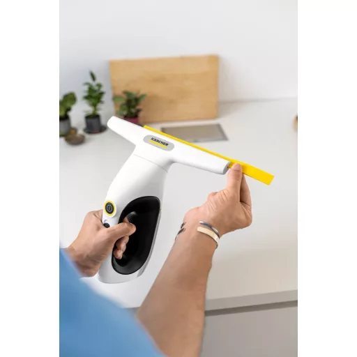 Window cleaner KARCHER WV 2 Universal Care 0.12 L (1.633-671.0) Black, Yellow