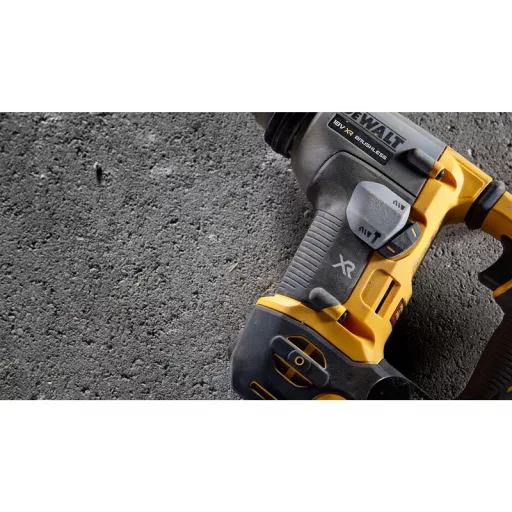 DeWALT DCH172NT-XJ fúrógép 1060 RPM SDS Plus 1,8 kg