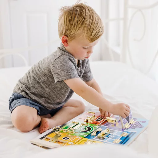 Melissa & Doug MDT MSK Latches Board Display GML